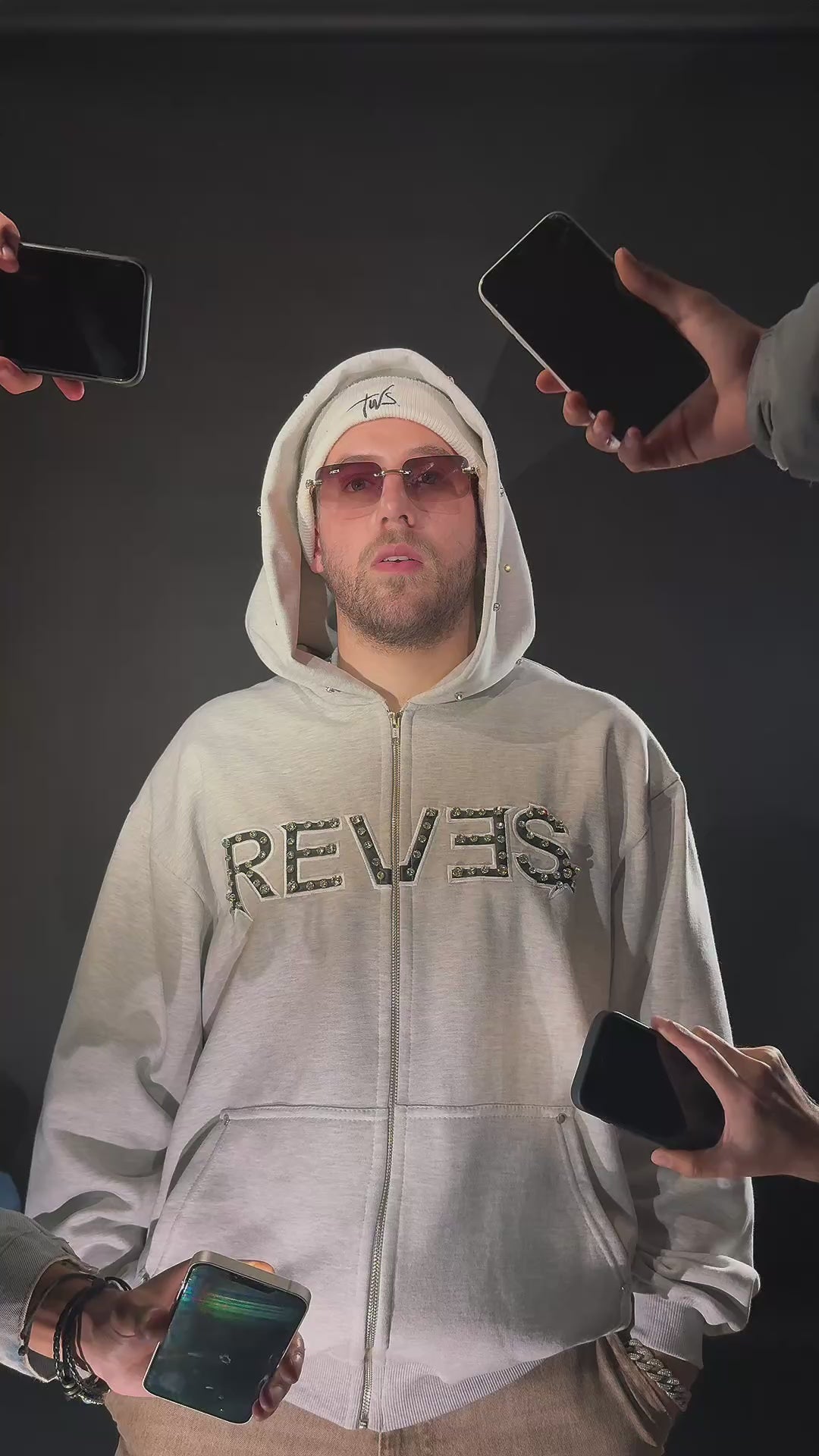 ZIP HOODIE EXCLUSIVE GREY